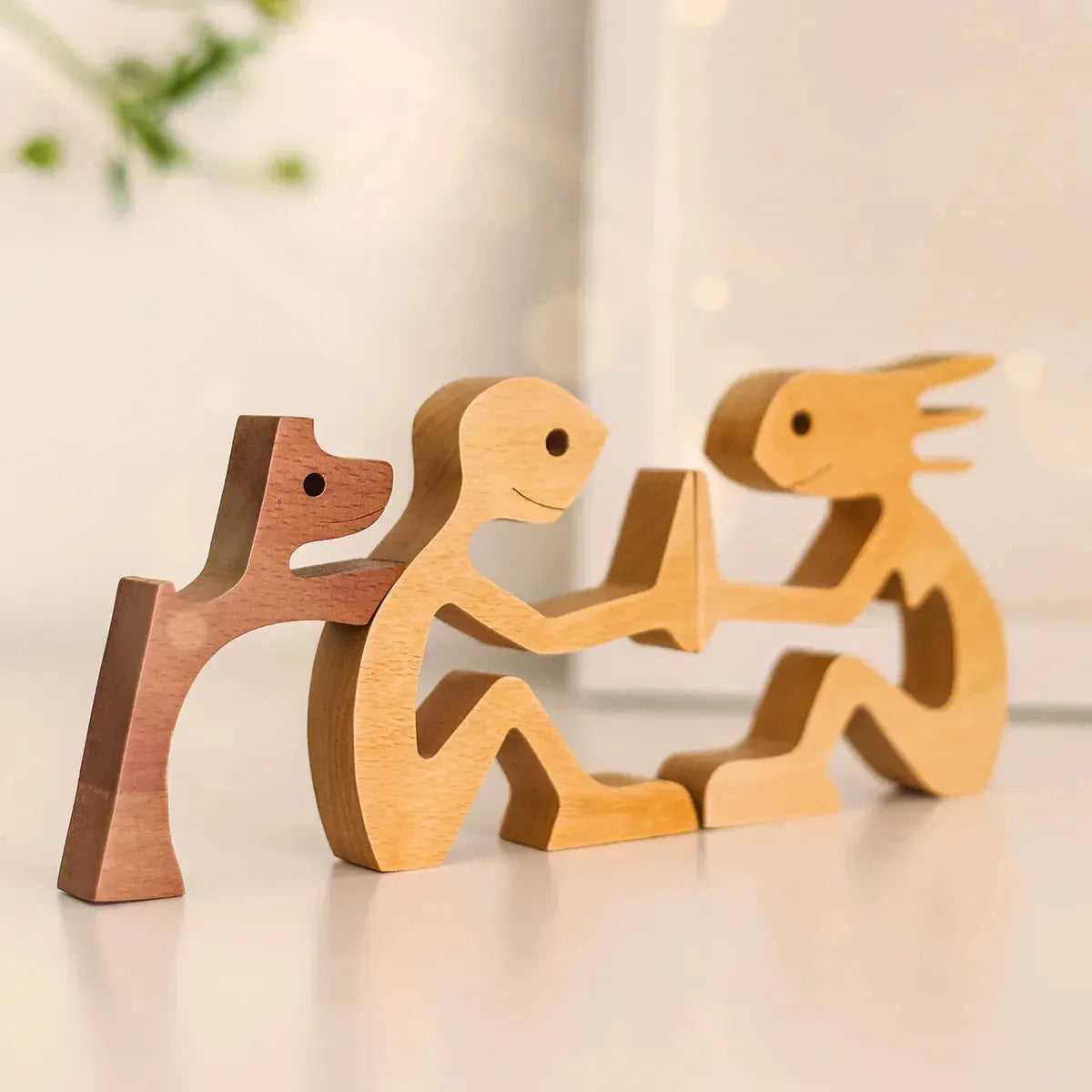 NatureWoods Ornament - Tierfigur gjord av trä Carvallo