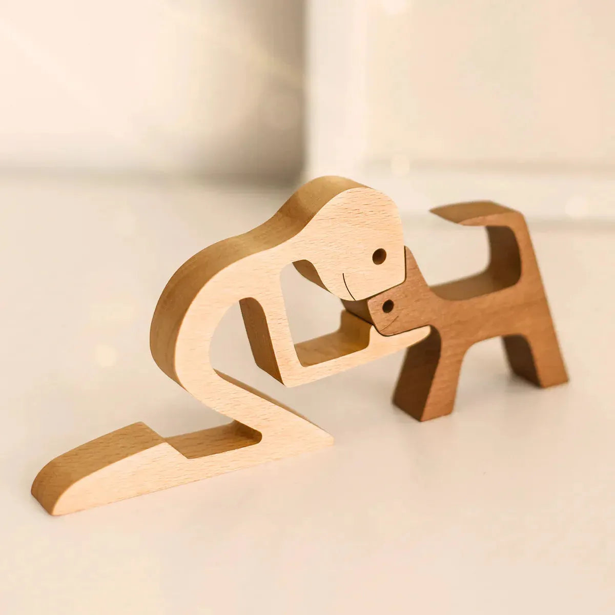 NatureWoods Ornament - Tierfigur gjord av trä Carvallo