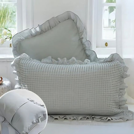 Texturerade Bomullskuddfodral – Våffelväv med Romantiska Volanger Carvallo