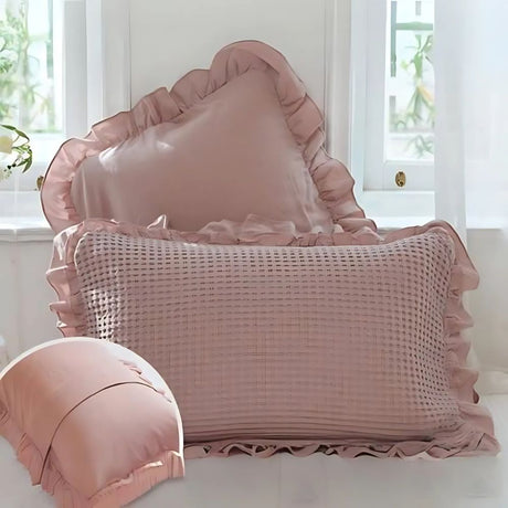 Texturerade Bomullskuddfodral – Våffelväv med Romantiska Volanger Carvallo