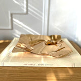 Carvallo – Lyxig rostfri stålhållare med unik skrumpen design Carvallo