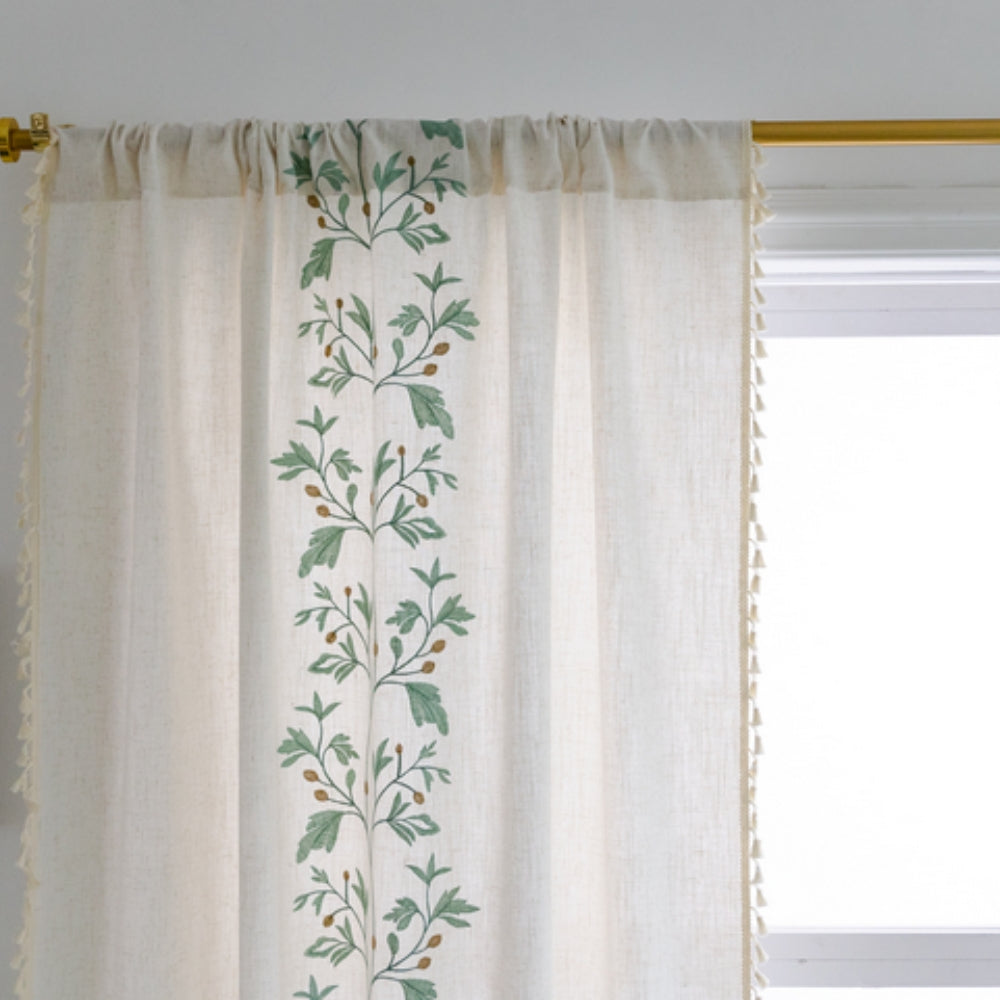 Willow Floral Elegance Fringed Gardin Carvallo