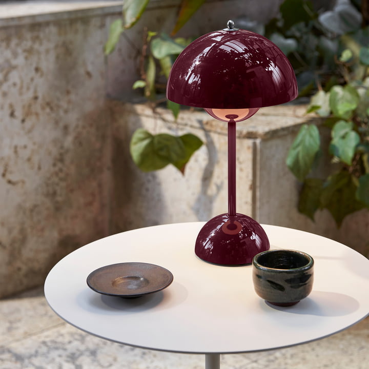 LunarGlow - LED-bordslampa för en ambient interiör MILA Sverige