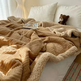 Seraphina Mjuk Jacquard Kanin Plysch Filt Carvallo