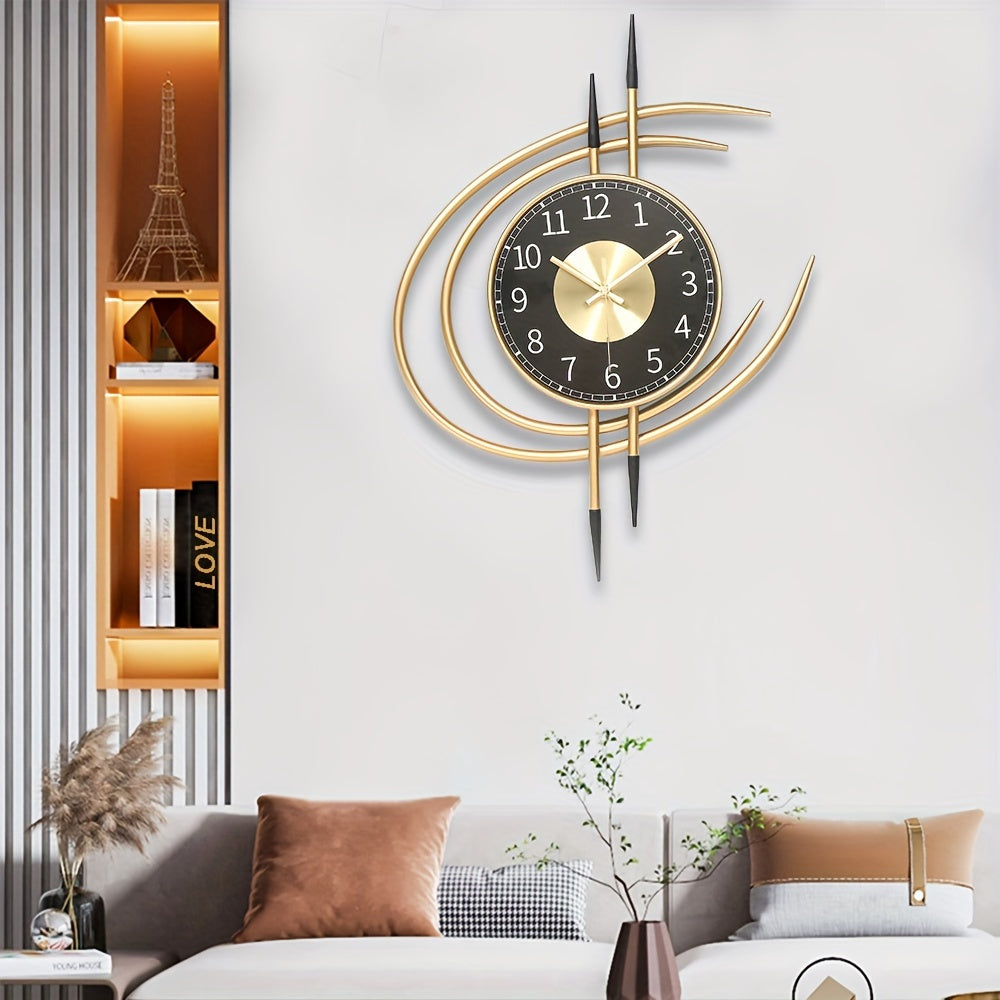 Carvallo – Tyst, konstnärlig väggklocka med skulpturell design i svart och guld Carvallo