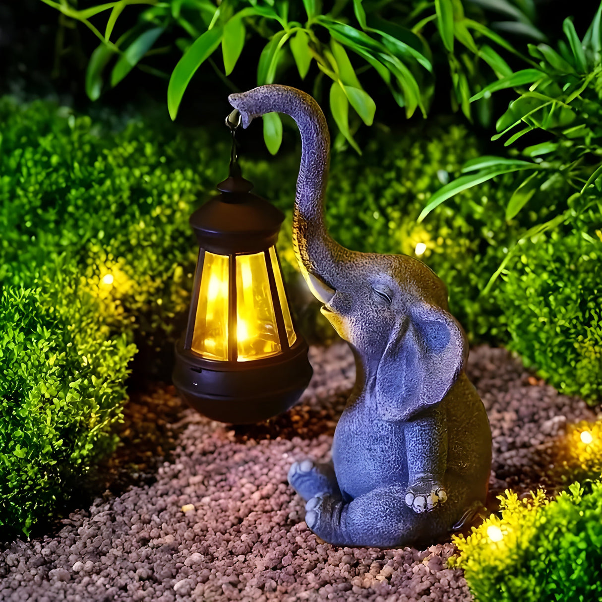 SunTrunk Light – Solcellsdriven elefantstaty med ljus Carvallo