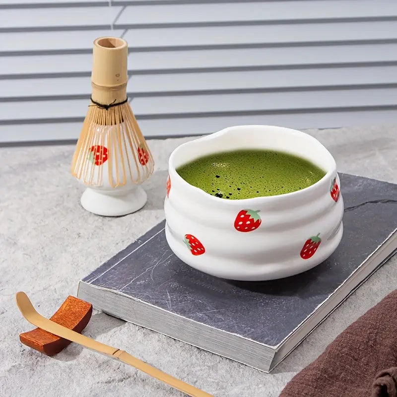 Matcha Set med jordgubbsskål – Traditionellt tillbehör för Matcha Latte Carvallo