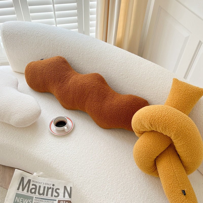 Abstract Formad Soffkudde i Plush Vågig Design Carvallo