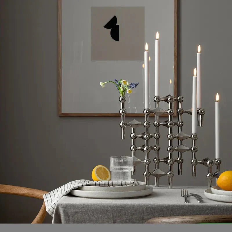 Abstrakt Stil Molekylär Struktur Ljuslykta - Metall Design Carvallo