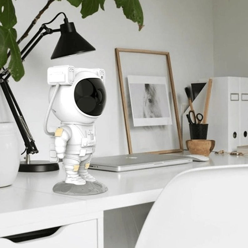 Carvallo – Astronaut Galaxy Projektor med Justerbara Nebulafärger Carvallo