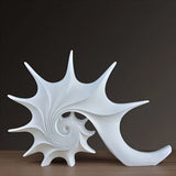 Elegant blå & guld snäckskulptur - Lyxig harts kustfantasi heminredningsdekor MILA Sverige