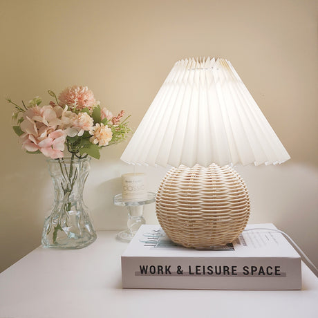 Bambu Vävd Bordslampa - Mysig och Finslipad Design Carvallo