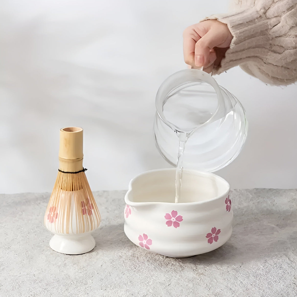 Matcha-set med 5 delar – Japanskt teservice med tekopp, bambupensel och sil. Carvallo