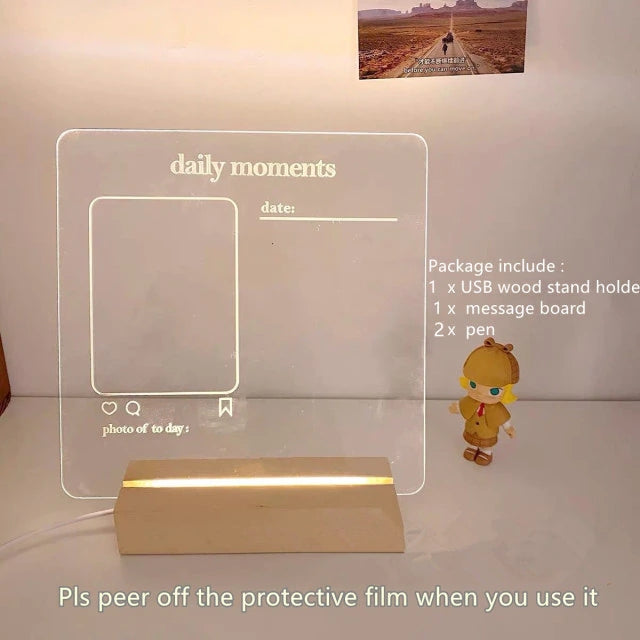 Carvallo – Stilig Akrilik Anteckningsbräda med Träställ Carvallo