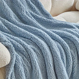 Carvallo – Mjuk filt med dubbelsidig design och plyschtextur Carvallo