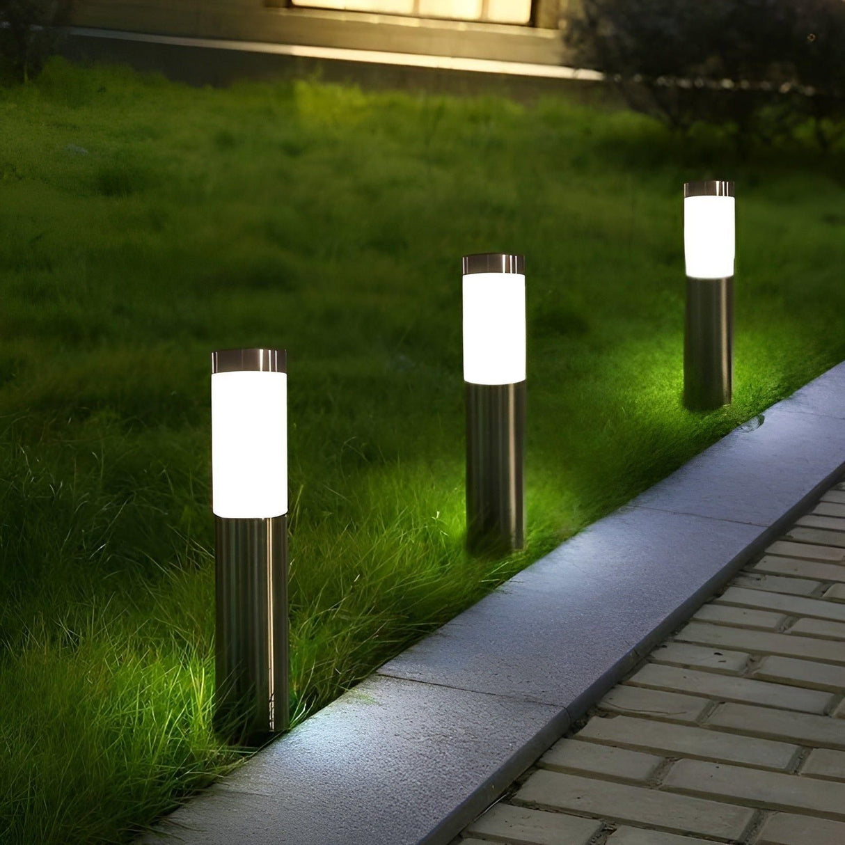 SteelPath Light - 2-delat set LED landskapsbelysning cylindrisk rostfritt stål trädgårdslampor Carvallo