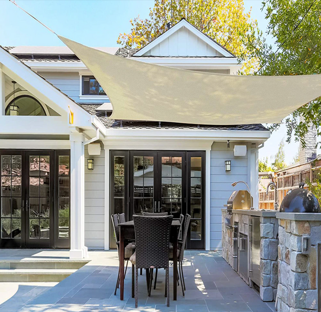 Lyxigt skydd för din balkong Carvallo