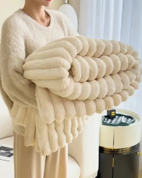 Carvallo – Lyxig Plyschfilt med Elegant Textur för Värme & Stil Carvallo