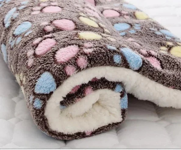 SnuggleSoft – Ultramysig fleecefilt för katter | Värme och komfort hela dagen MILA Sverige