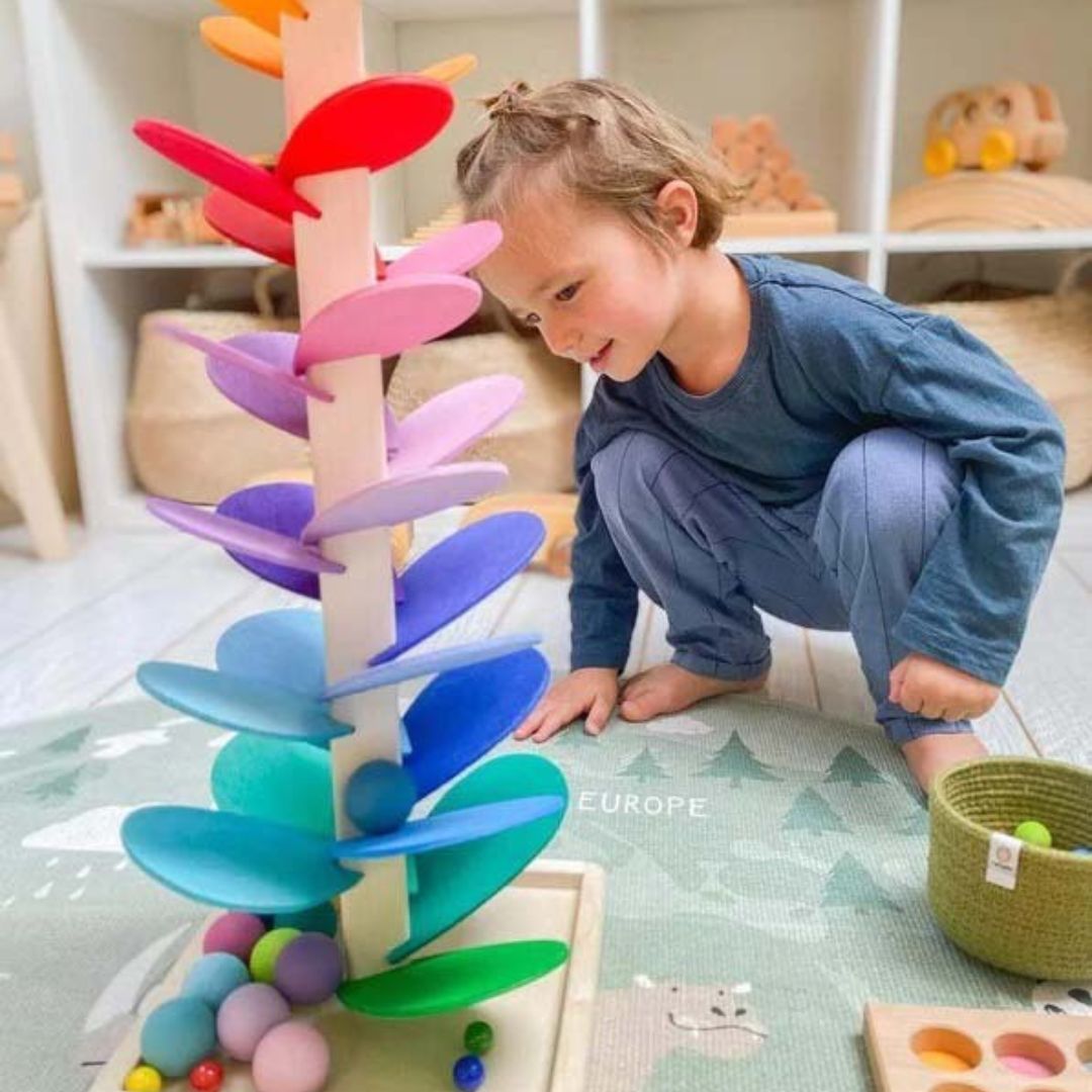 Marble Run Set – Bygg, lär och lek med livfulla spår MILA Sverige