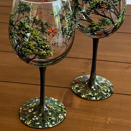 NatureVista – Handmålat glas med intrikata trä- och blomsterdesign Carvallo