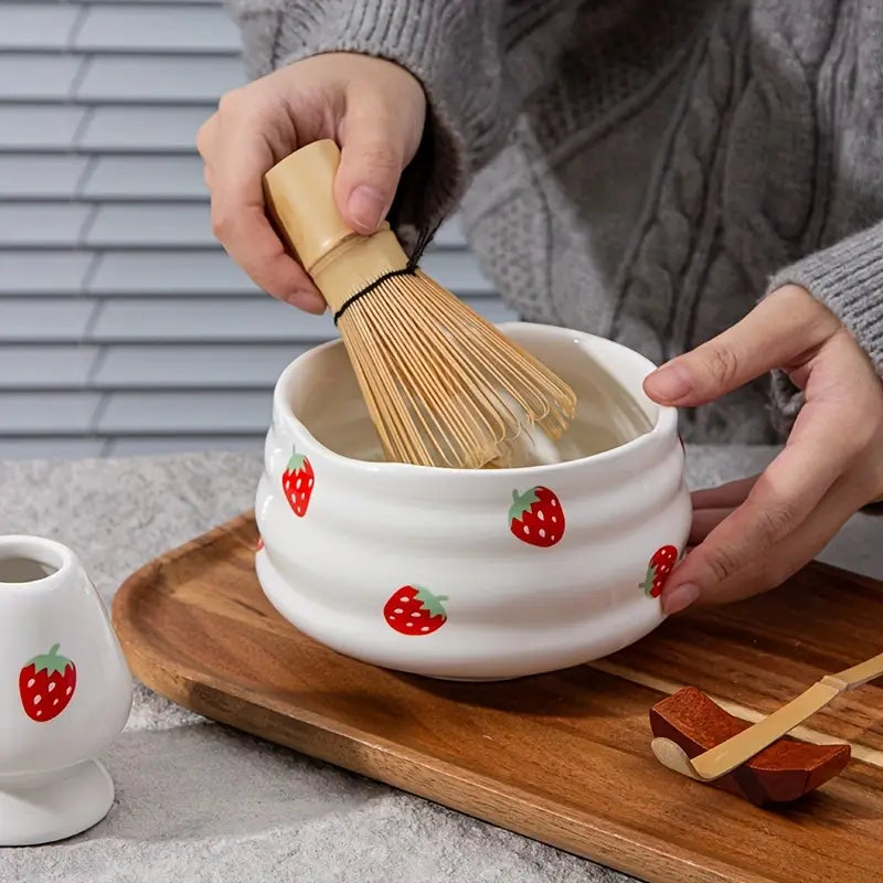 Matcha Set med jordgubbsskål – Traditionellt tillbehör för Matcha Latte Carvallo
