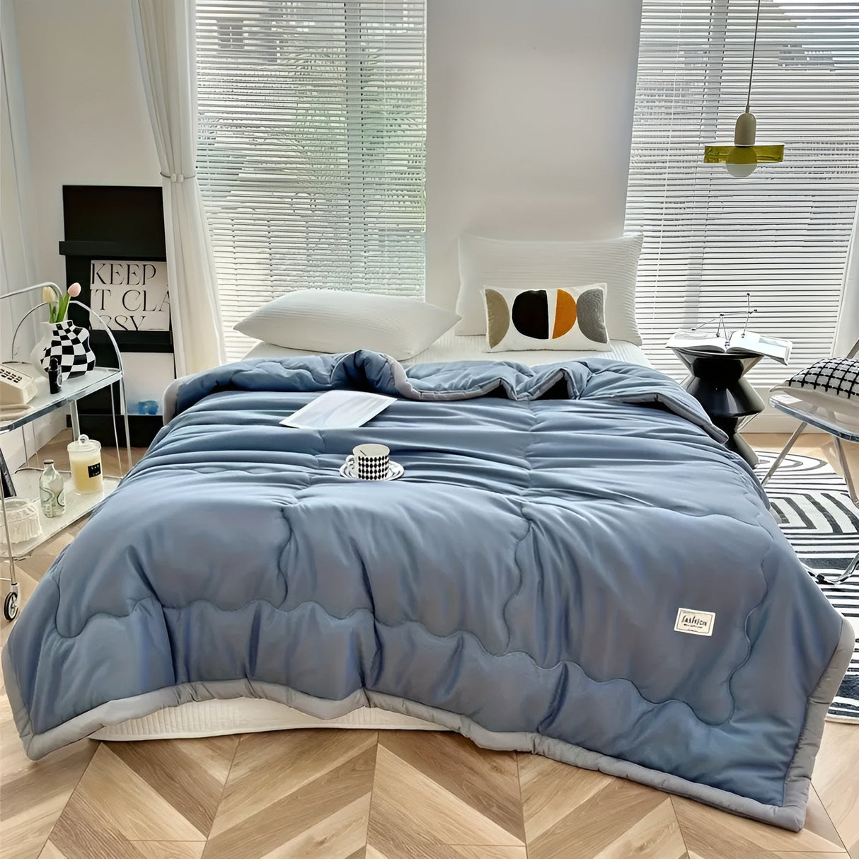 Lätt täcke för sommaren – Andas & Mångsidig | För soffa, säng & resor Carvallo