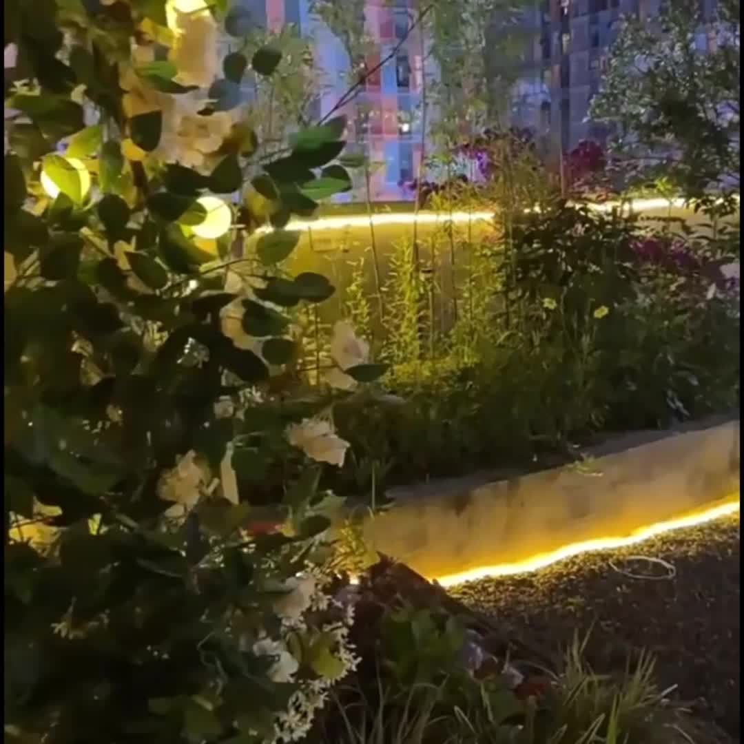 Carvallo Flexibel Solig LED-Ljusslang med fjärrkontroll | Kreativ utomhusbelysning | Energieffektiv & Väderbeständig Carvallo