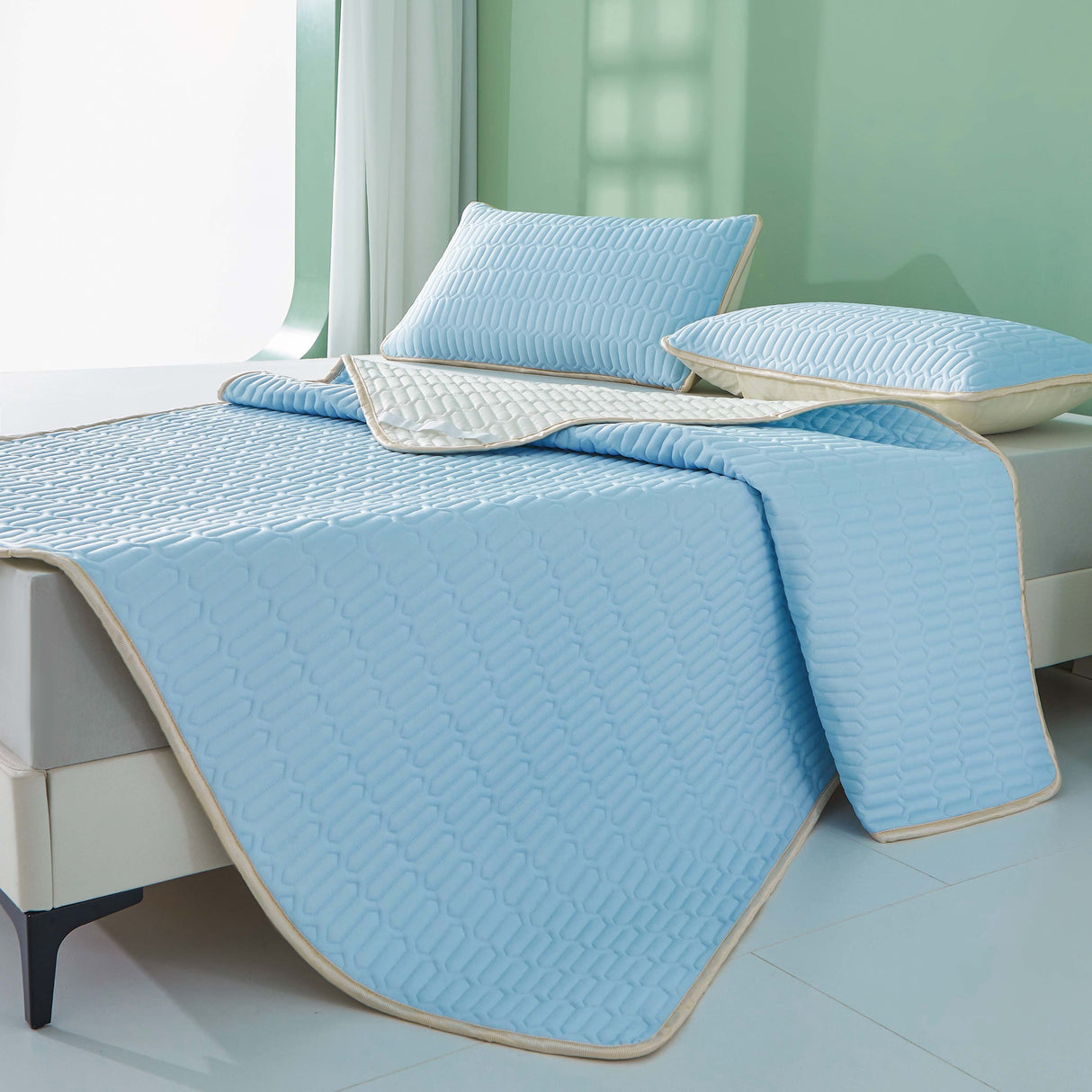 Cool Latexmatta - 2/3 stycken sommarkylmattsats för sovrum eller studentrum, Andas och Fällbar Carvallo