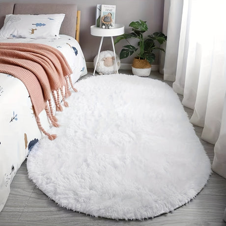 Plush Oval Rug – Mjuk och stilren matta för sovrum och vardagsrumsdekoration Carvallo