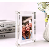 Live DigiFrame - Akryl Digital Fotoram med högtalare och Live Motion Display Carvallo