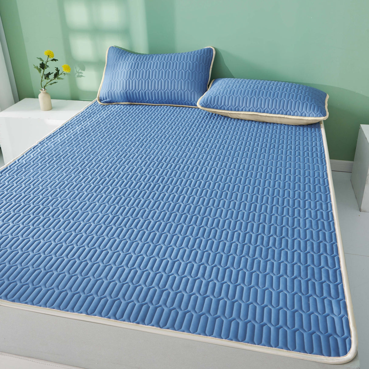 Cool Latexmatta - 2/3 stycken sommarkylmattsats för sovrum eller studentrum, Andas och Fällbar Carvallo