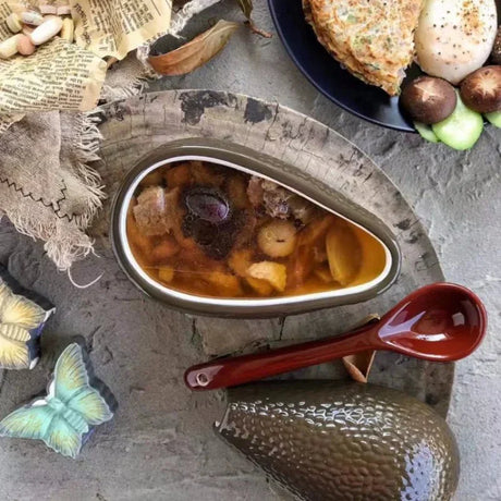 Keramisk Avokadoformad Serveringsskål för Rolig Middag Carvallo