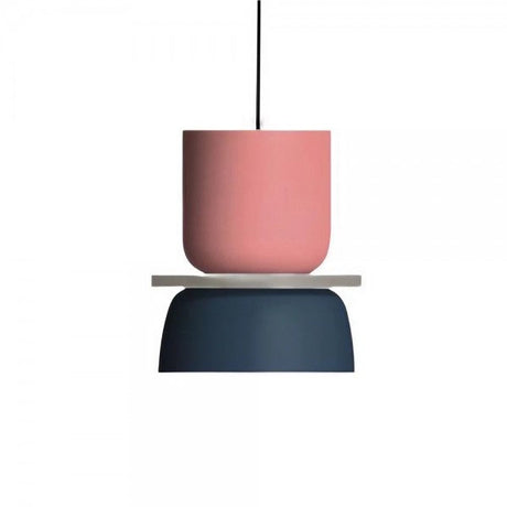 Varm nordisk-inspirerad hänglampa Carvallo