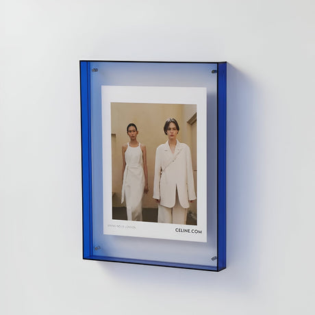 Luxora AcryGlow – Transparent foto ram med modern minimalistisk design Carvallo