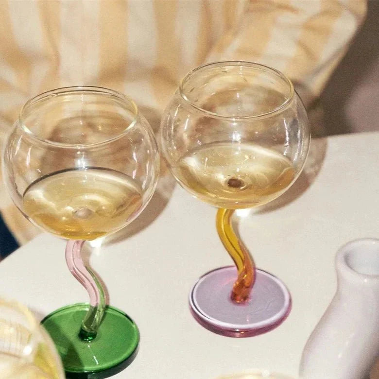 VibranceGlass - Vridet stjälkfärgat glas MILA Sverige