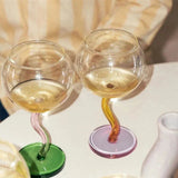 VibranceGlass - Vridet stjälkfärgat glas MILA Sverige