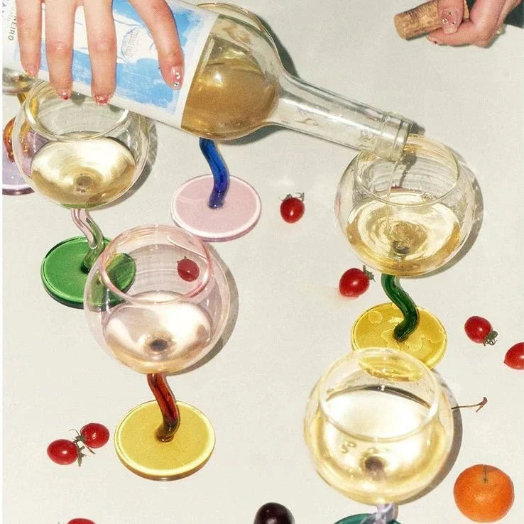 VibranceGlass - Vridet stjälkfärgat glas MILA Sverige