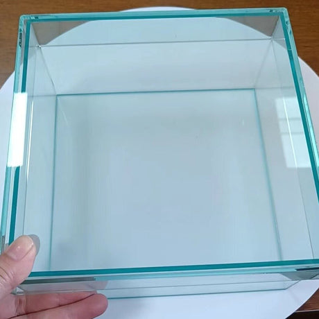 Carvallo – Stilren Akryl Förvaringslåda med Funktionellt Lock Carvallo