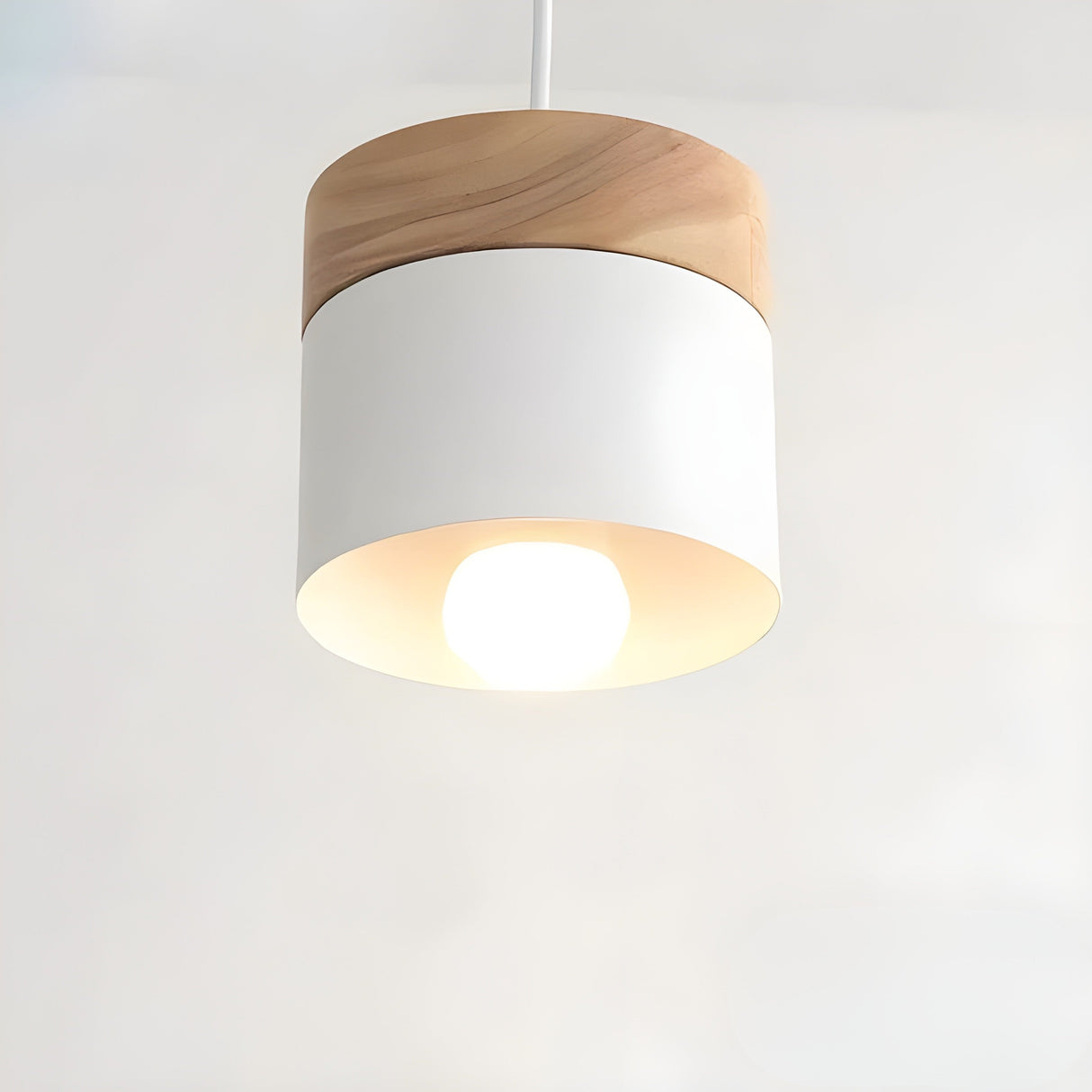 LoftCharm Light - Nordisk trähänglampa Carvallo