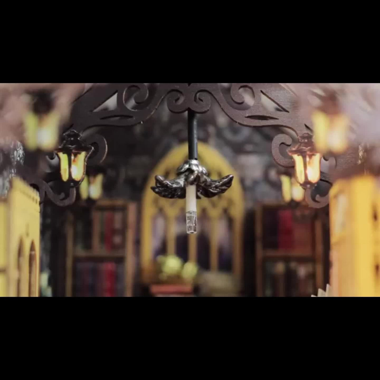 Magiska Bokhuset – 3D Träpussel för Kreativa Byggare Carvallo