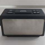 RGB Spegelväckarklocka med LED-display och radiofunktion – Trendig klocka för ditt rum Carvallo