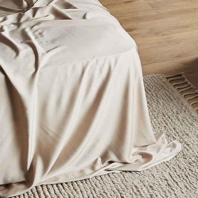 Damask Luxury 1000 TC Lakan Carvallo