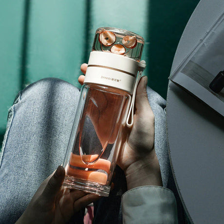 Dubbellik glasflaska med tefilter och infuser Carvallo