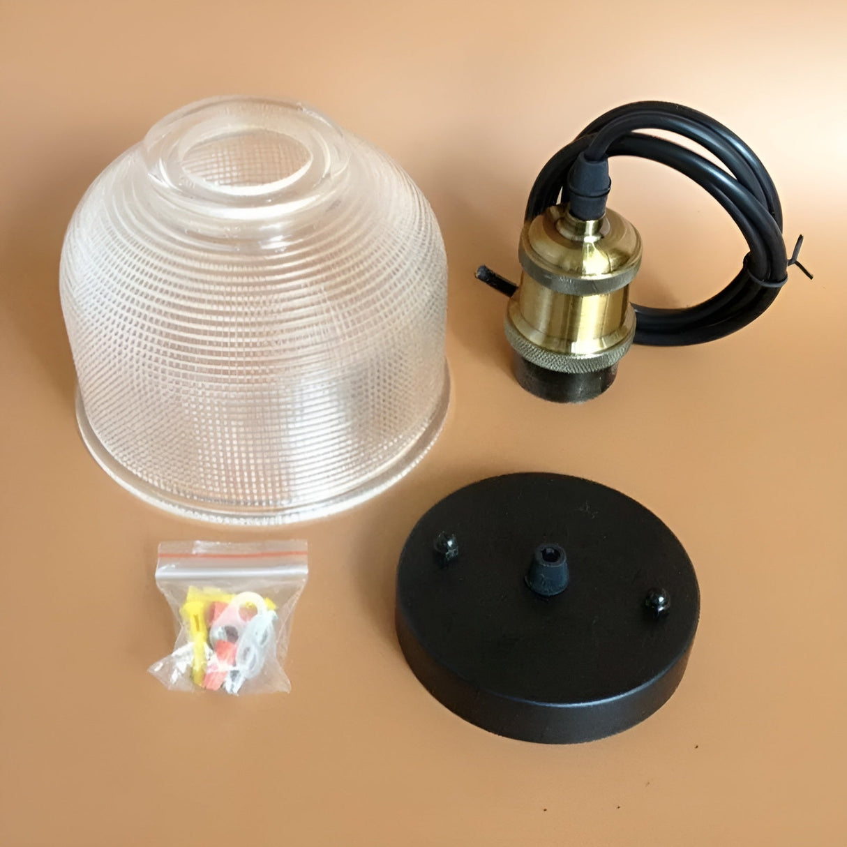 Retro pendel ljus av glas – Stilig hängande lampa för mysiga utrymmen Carvallo