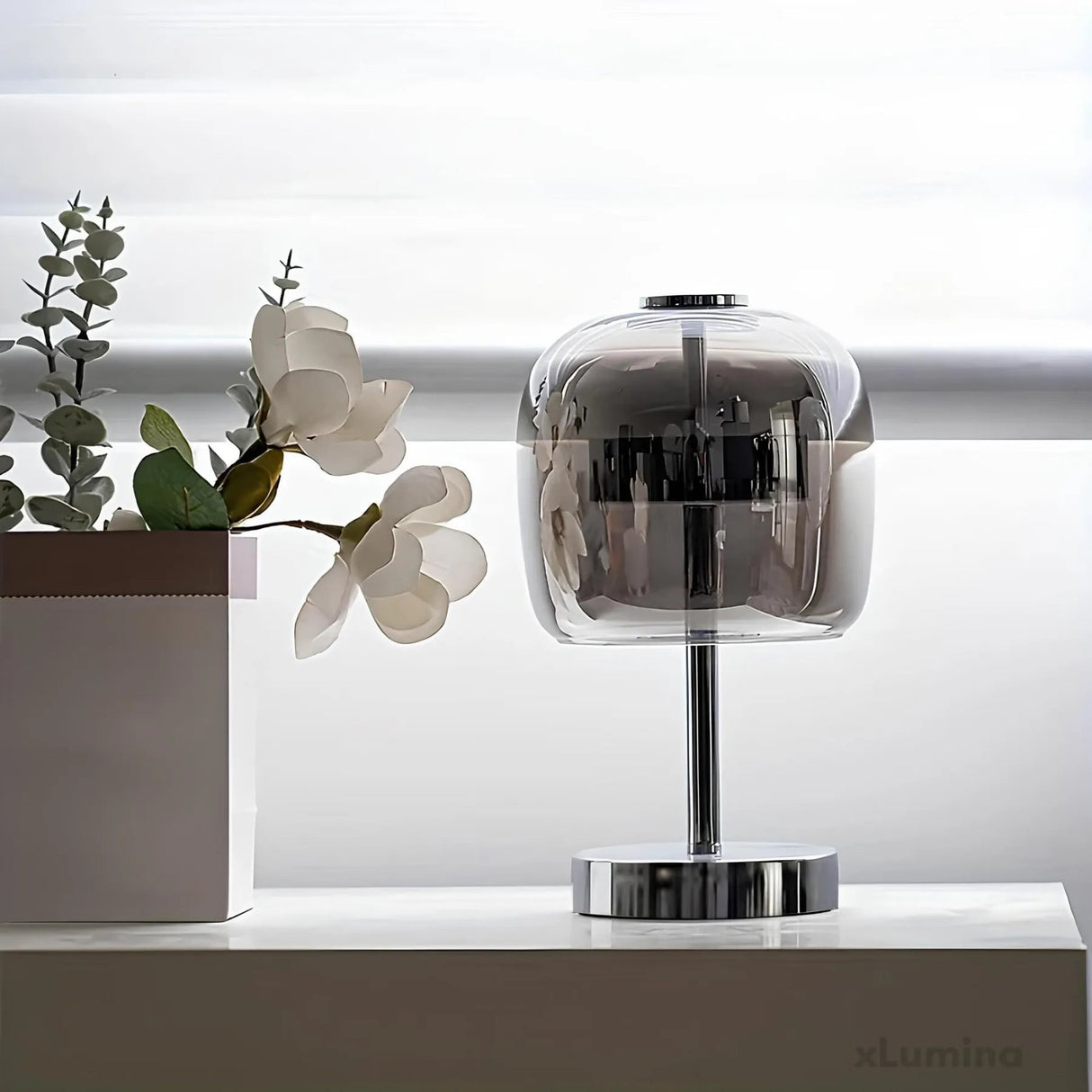 NordicGlow – Minimalistisk bordslampa i glas med varmt omgivande ljus Carvallo