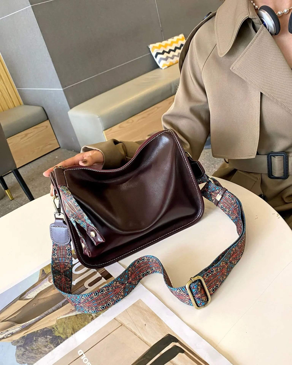 Luxury Leather Bag – Rymlig och elegant handväska i äkta läder-Shoulder Bags-BB-Hemnix