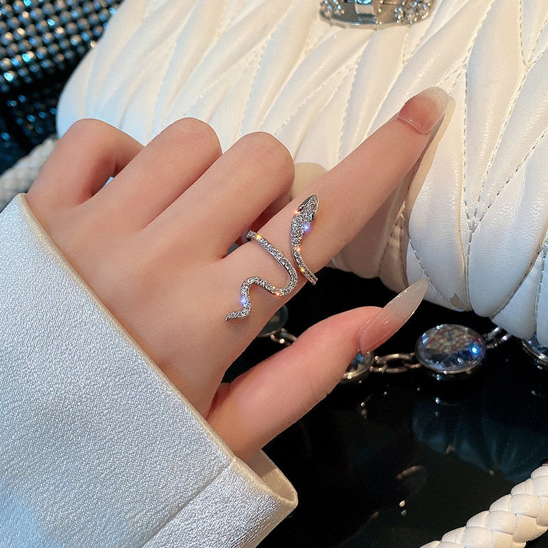 Ormglamourring-Jewelry for women-bellasverige-Hemnix