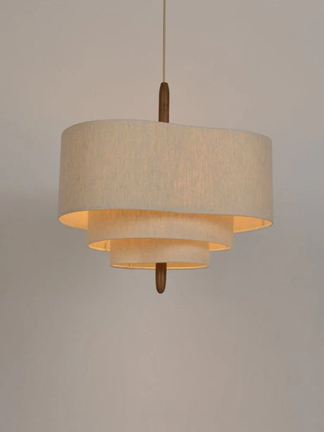 Fabric Shade Chandelier – Varm och Inbjudande Belysning Carvallo