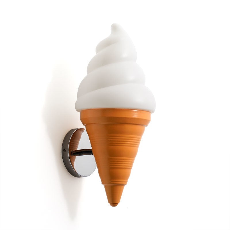 ArcticGlow – Modern LED Vägglampa Carvallo
